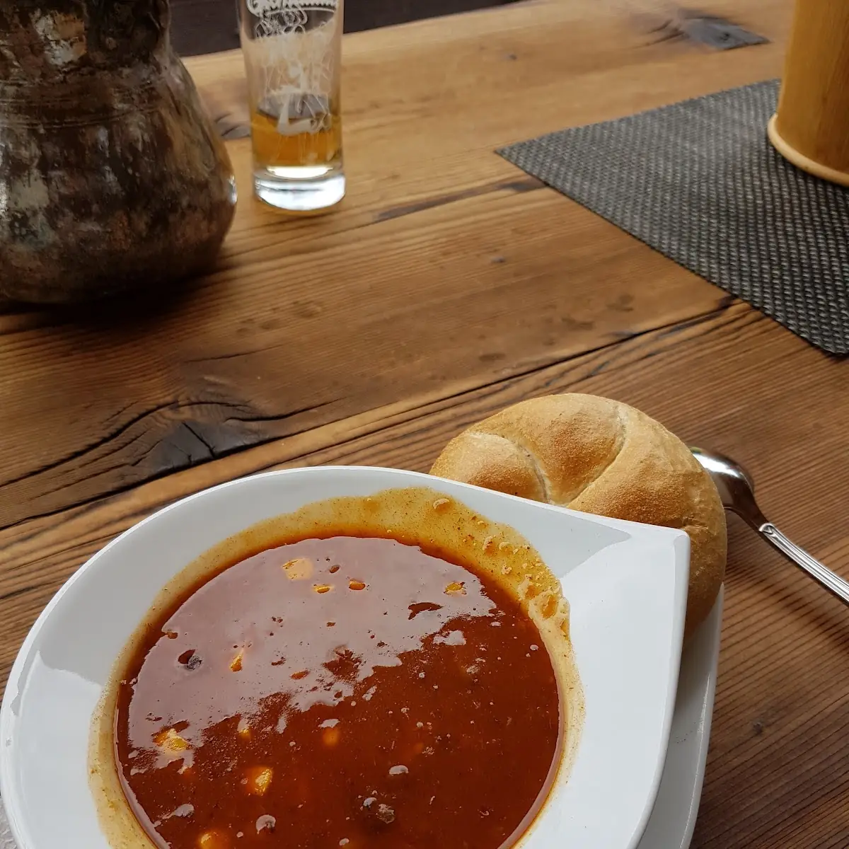 Hexenkesselsuppe