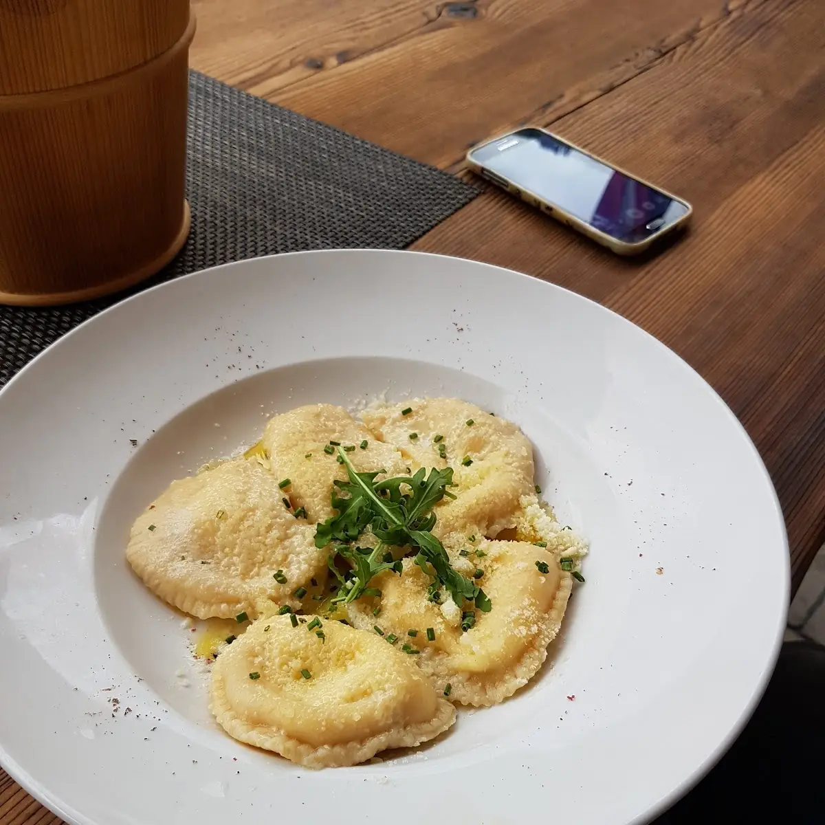 Nudeltaschen Mit Frischkäse Und Parmesan