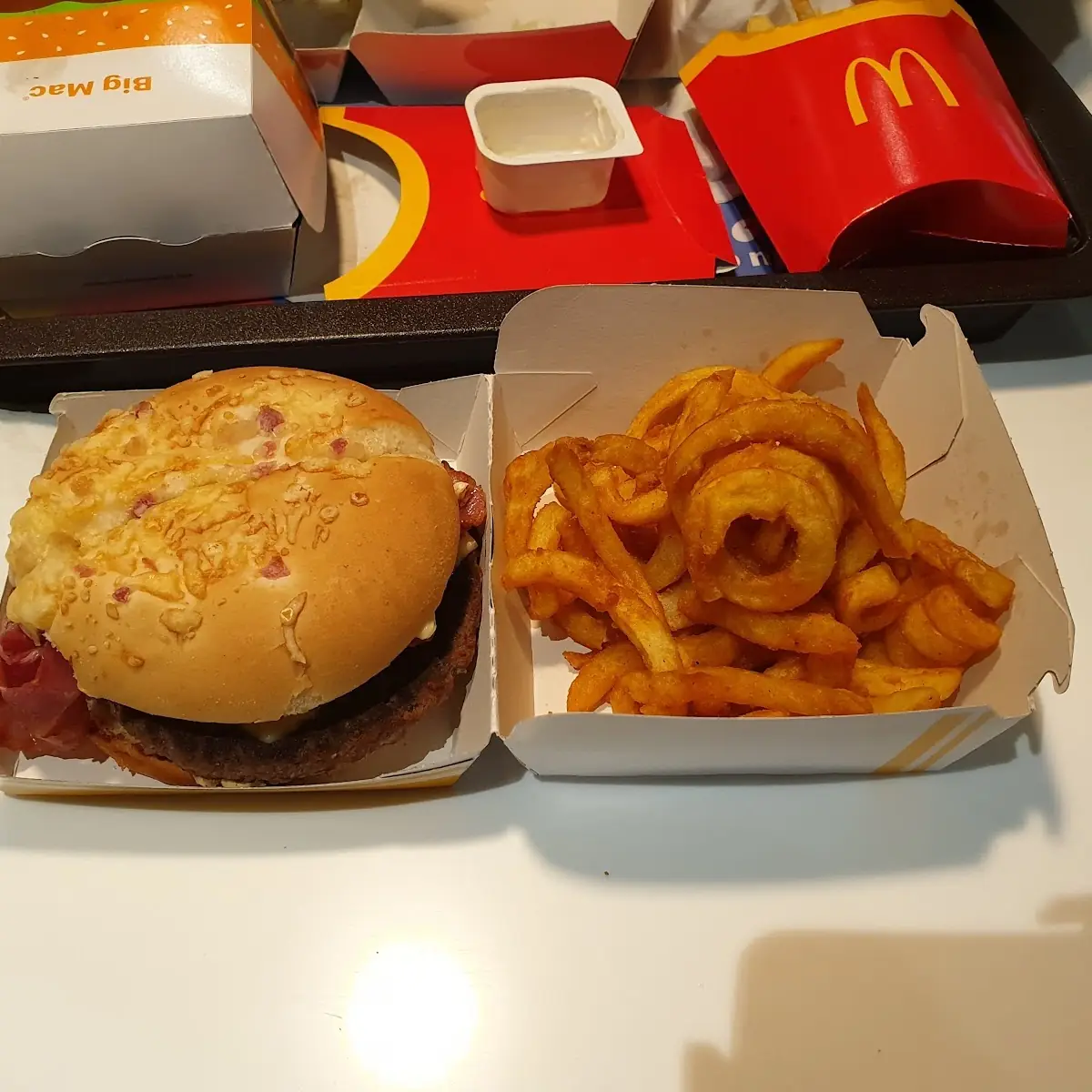 Big Rösti Mit Curlyfries, McDonald's