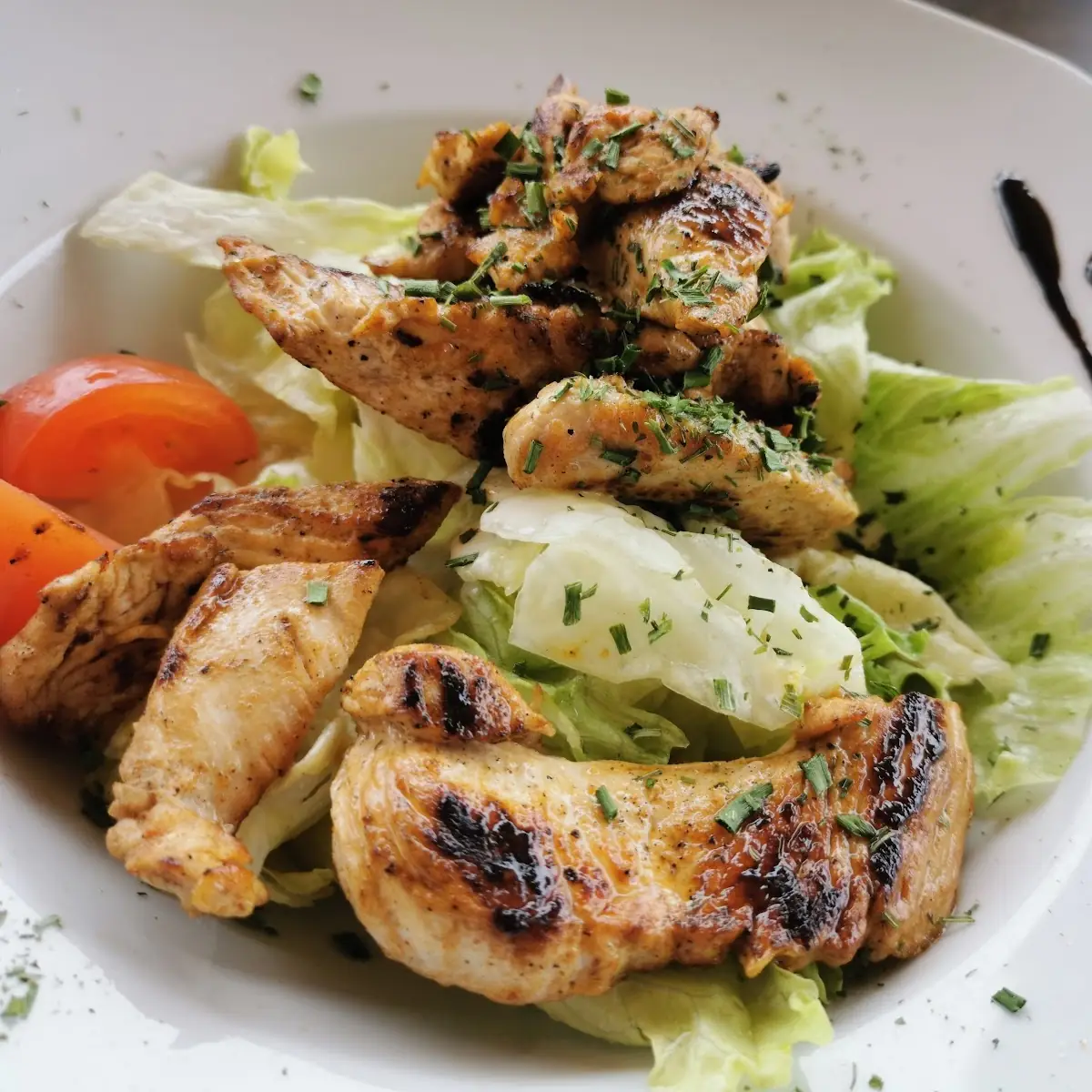 Pute Streifen Gegrillt Auf Blattsalat