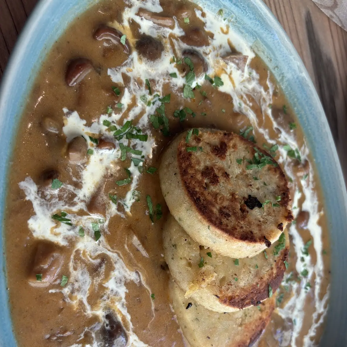 Hirschragout Mit Serviettenknödel