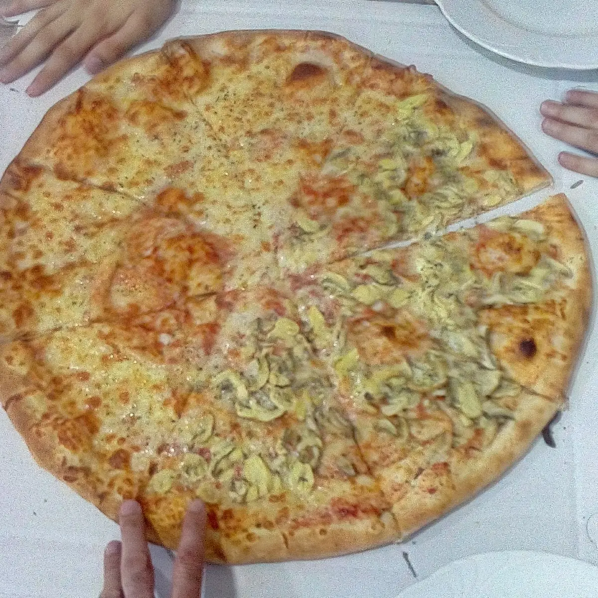 Familien Pizza Margherita