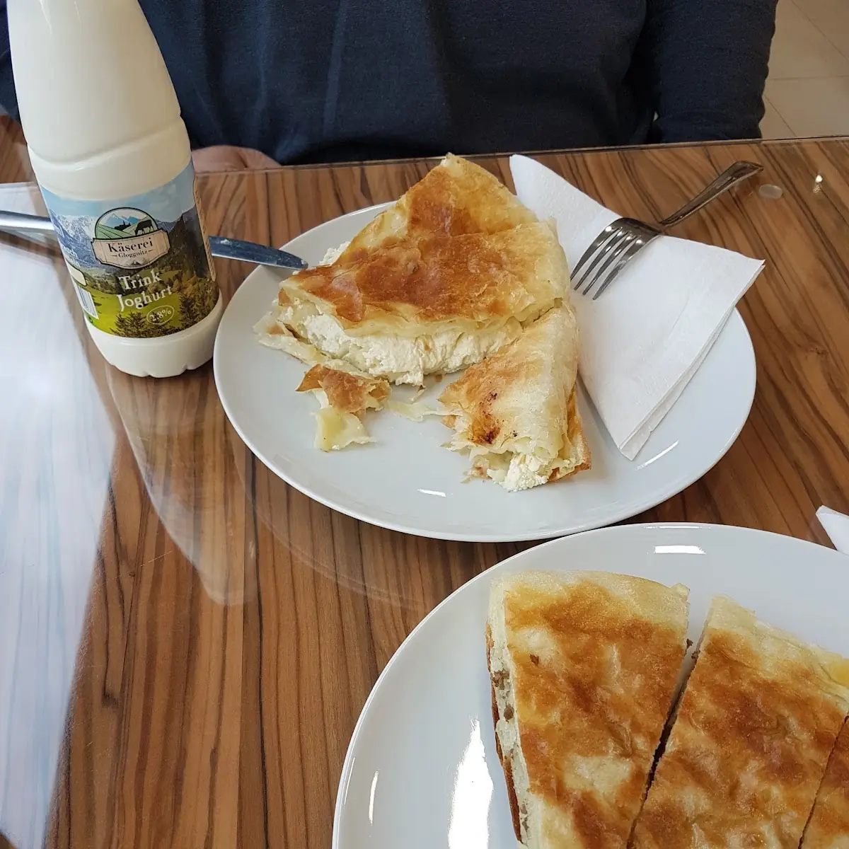 Burek Sa Sirom I Burek Sa Mesom