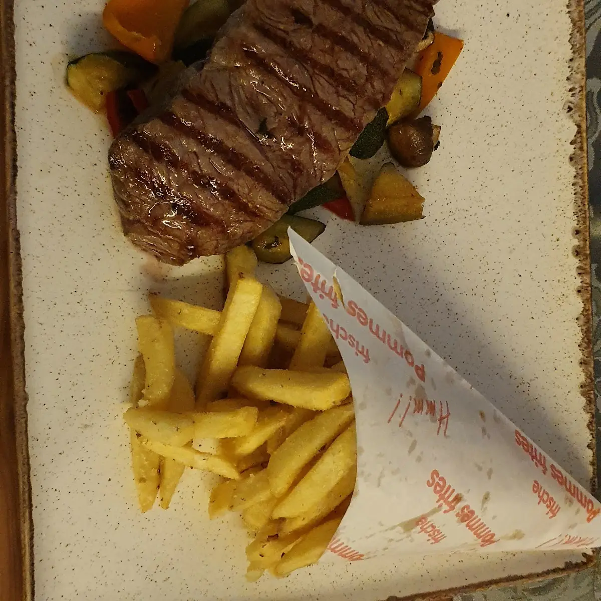 Steak Mit Getrüffelten Pommes