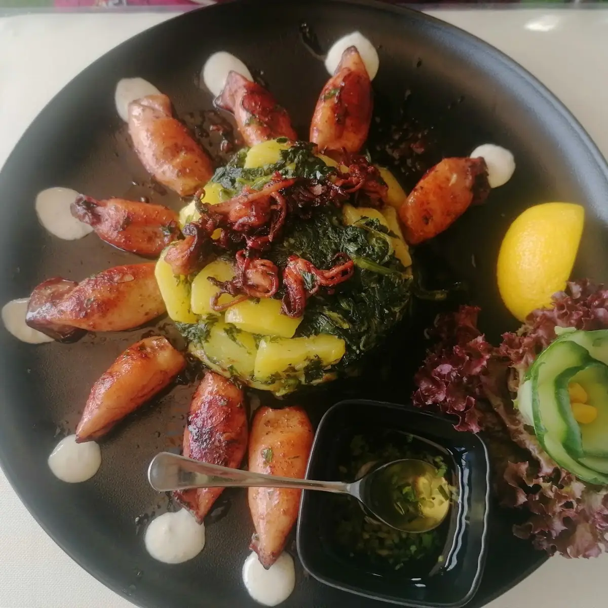 Fritierte Calamari Und Calamari Vom Grill