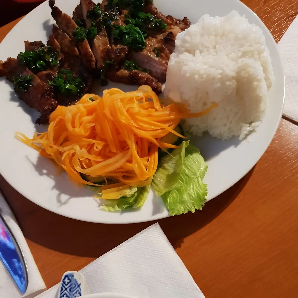 50 Com Suon Nuong Gegrillte Schweinskotletten Und Fischsauce