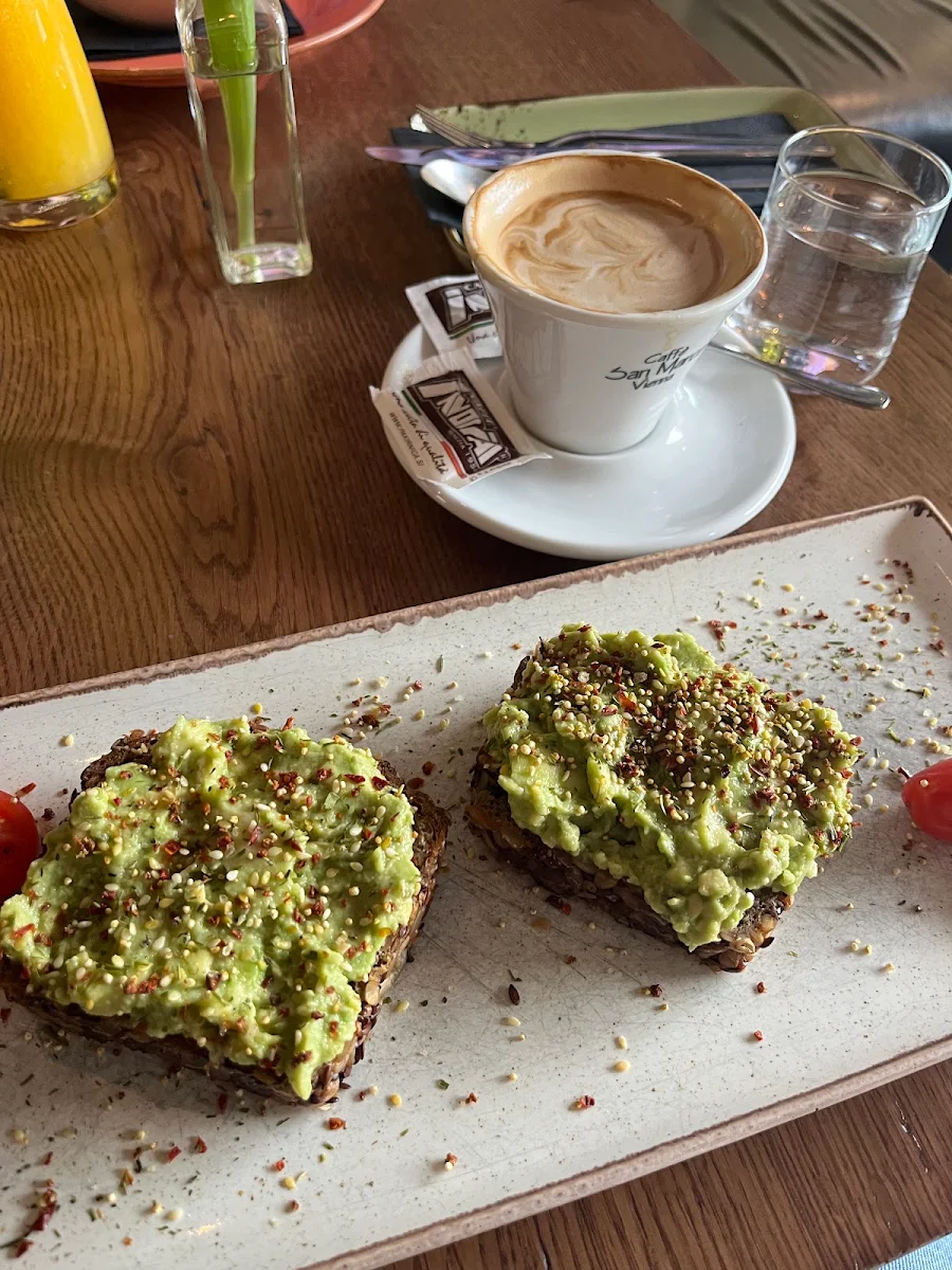 Avocado Brot