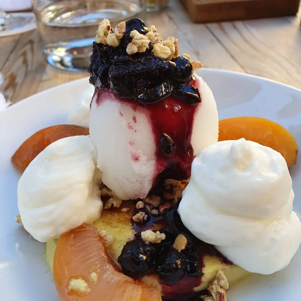 Heumilch Creme Brulee