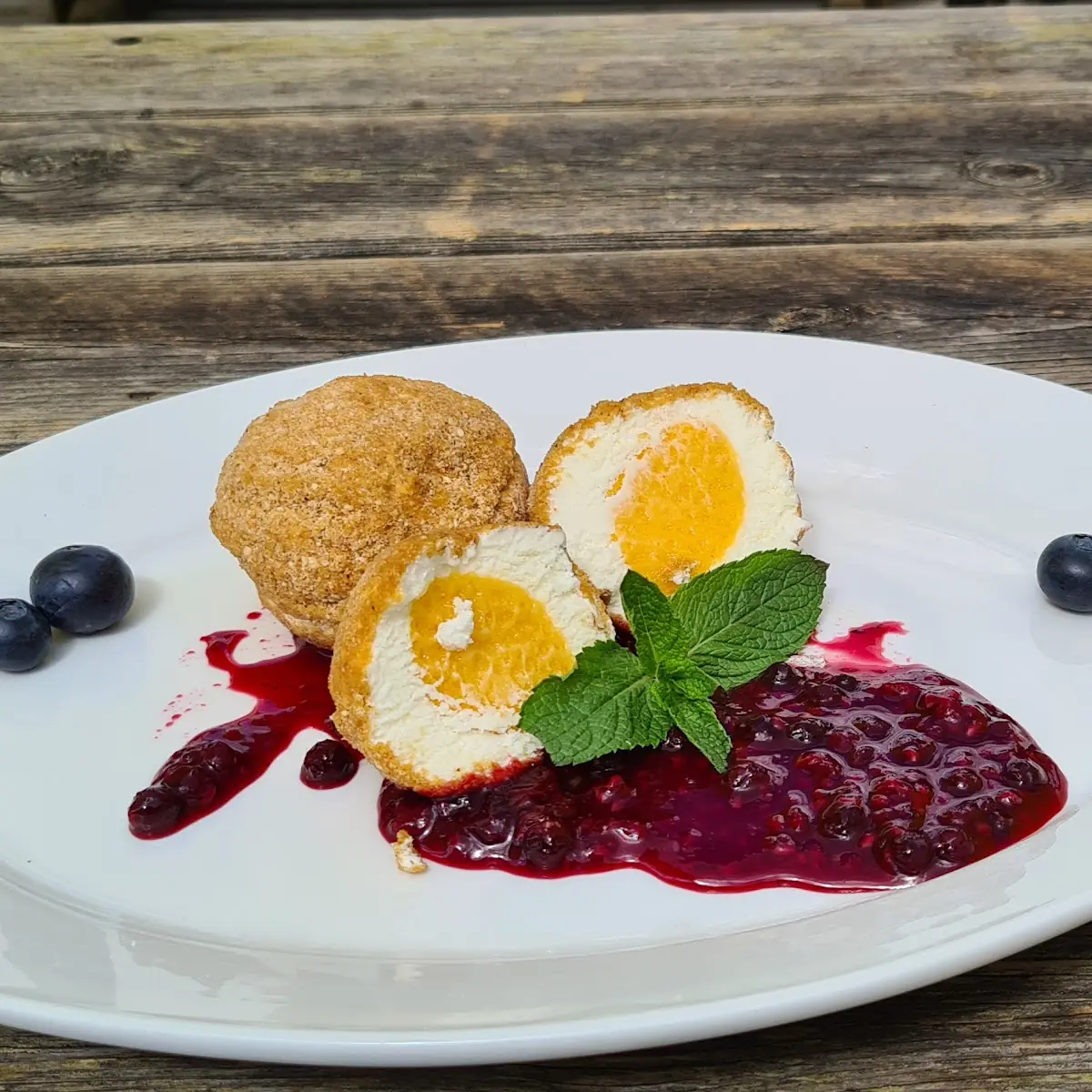 Eisknödel Gefüllt Mit Marille