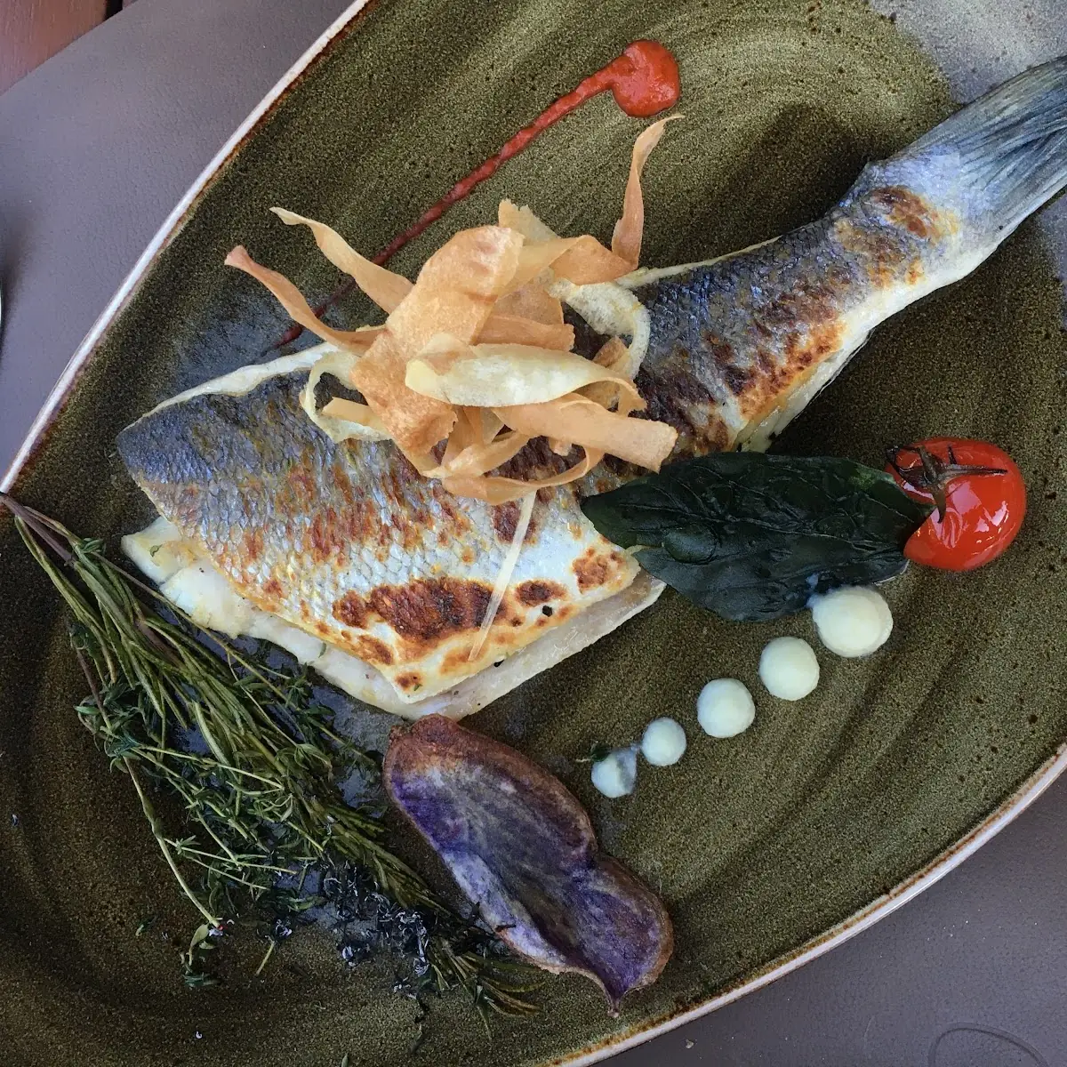 Dorade Im Ganzen Gebraten