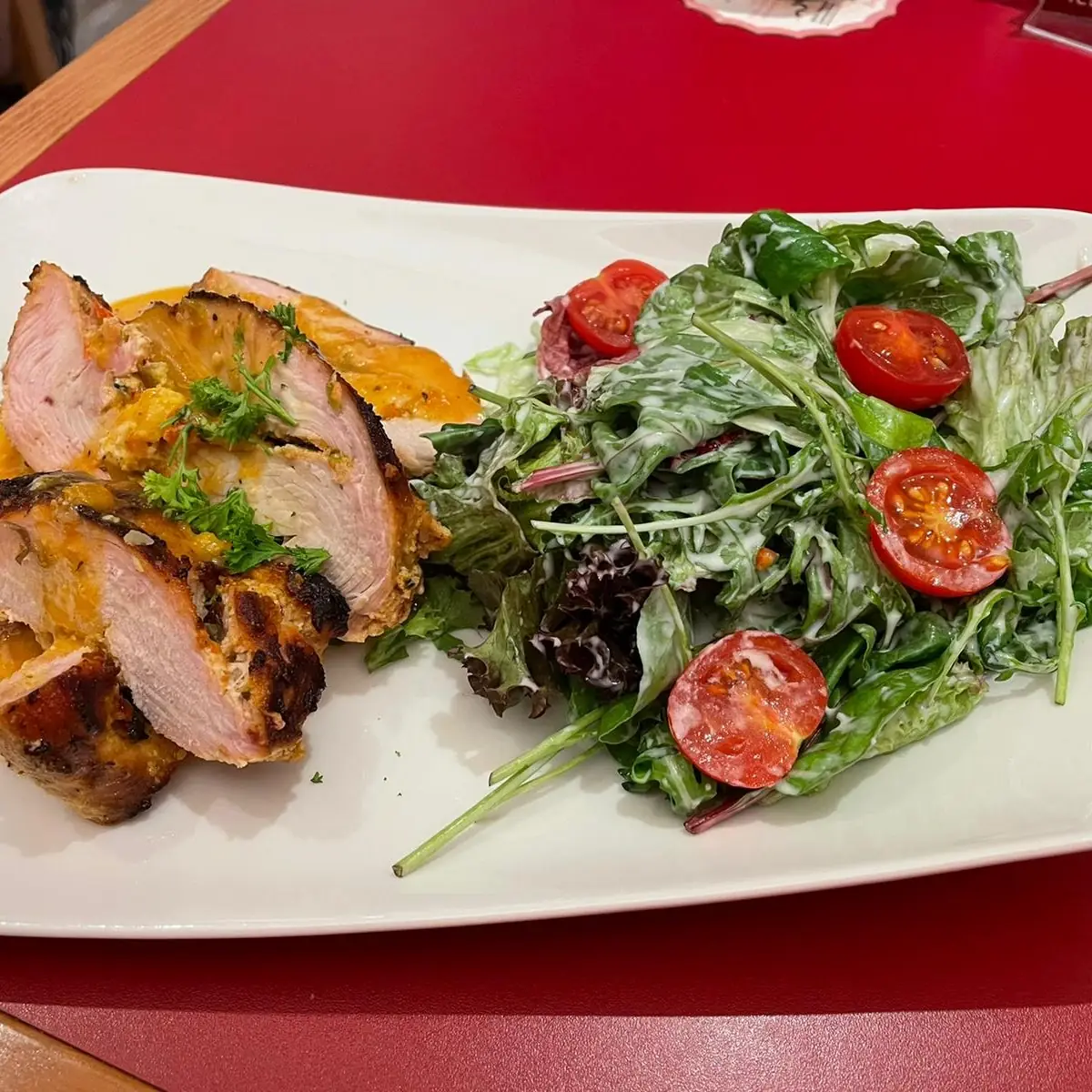 Gefüllte Pute Auf Caesar Salad