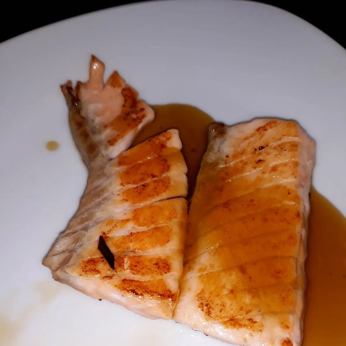 Flambierter Lachs 2 Stk