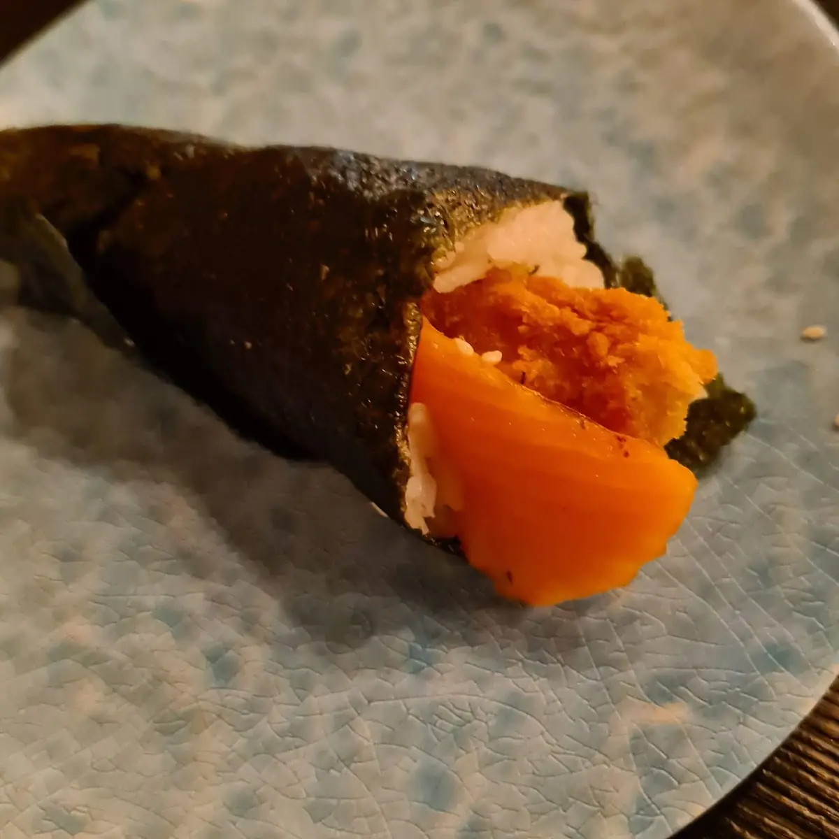Lachs Avocado Temaki 1 Stk