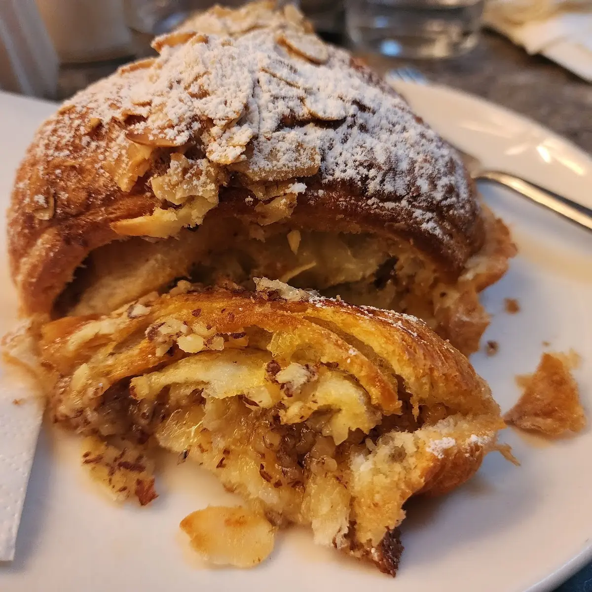 Almond Croissant
