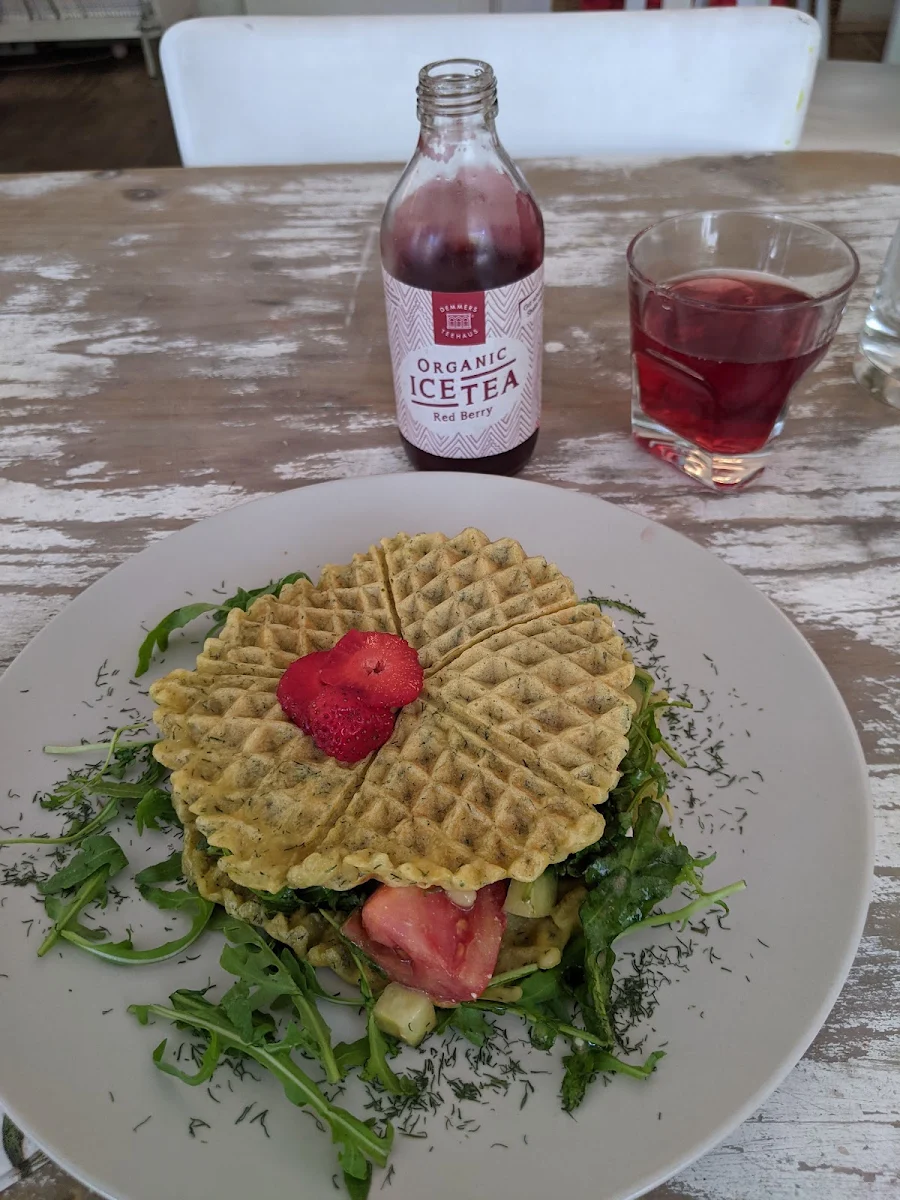 Tom Der Köstlich Fluffige Bio Waffelmann Mit Früchten