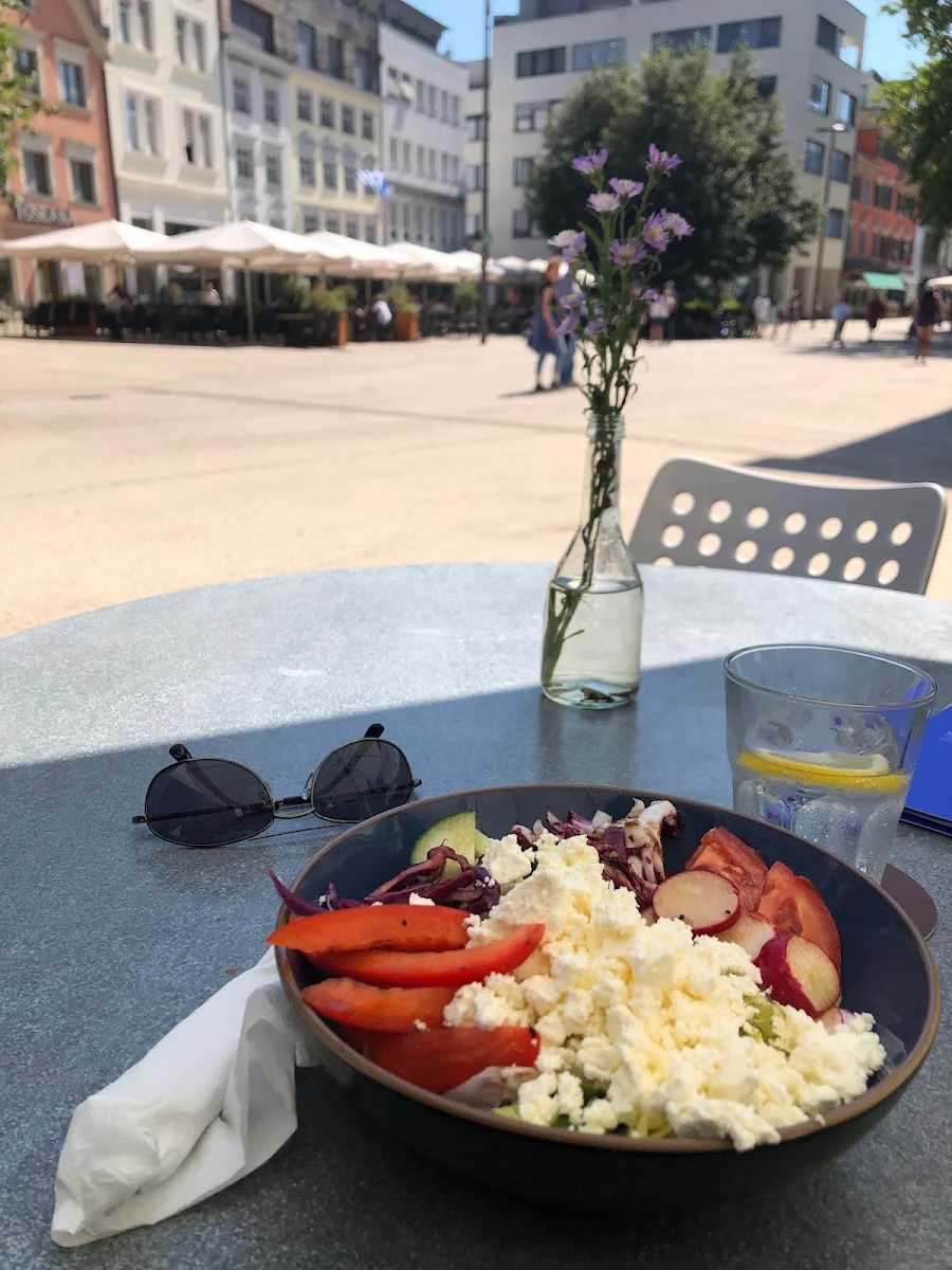 Cesar Salat Caprese