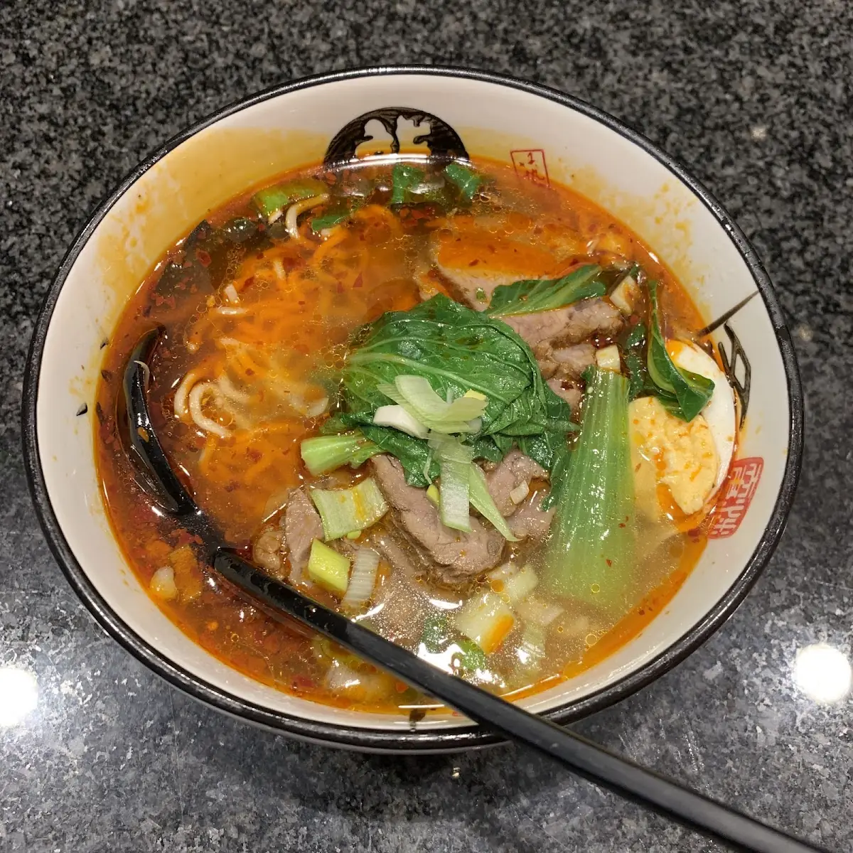 Ramen Mit Scharfem Rindfleisch