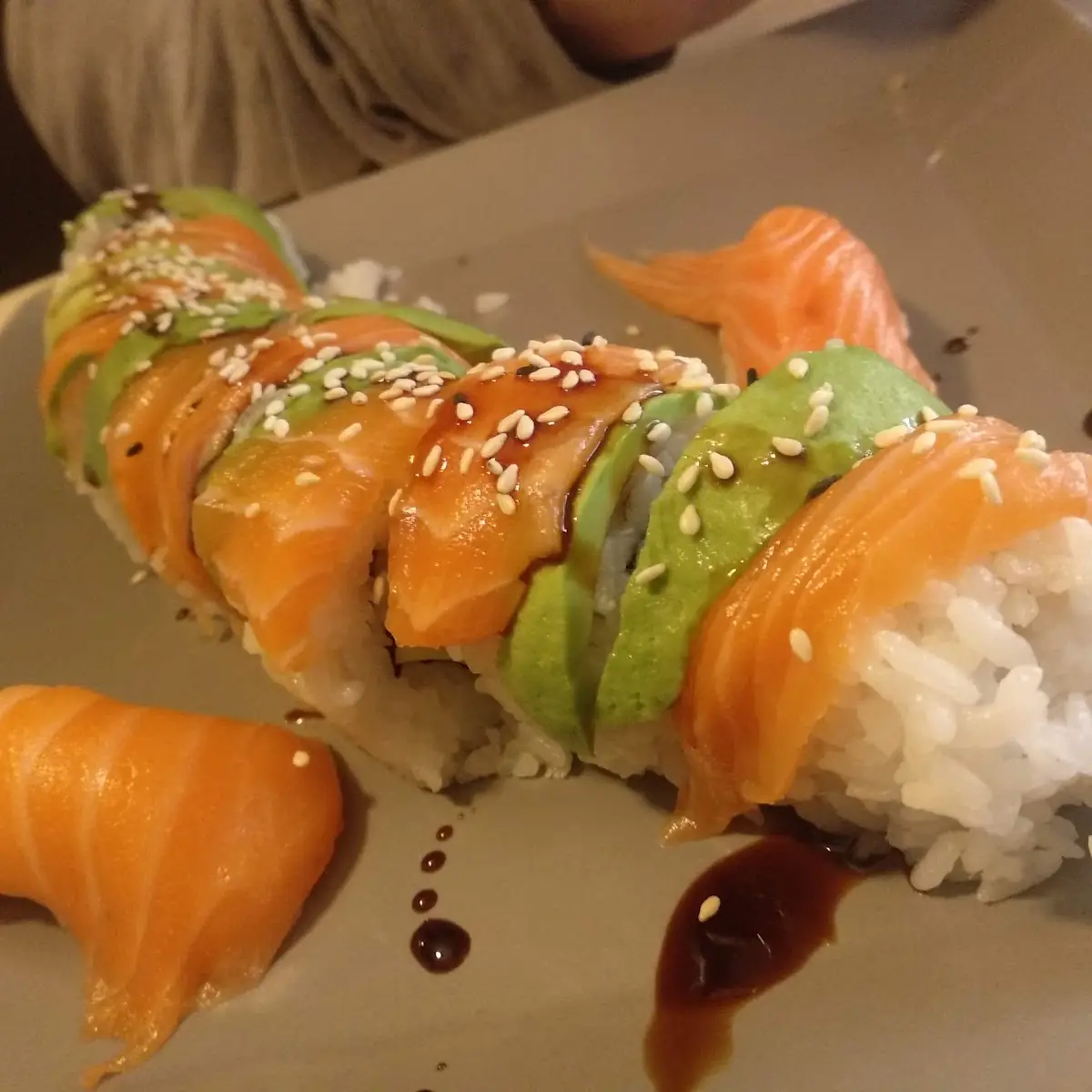 Spicy Salmon Roll