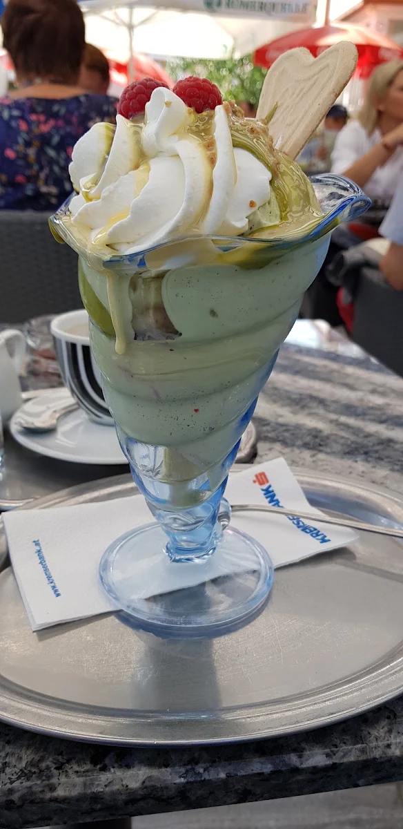 Hausbecher Sehr Zum Empfehlen