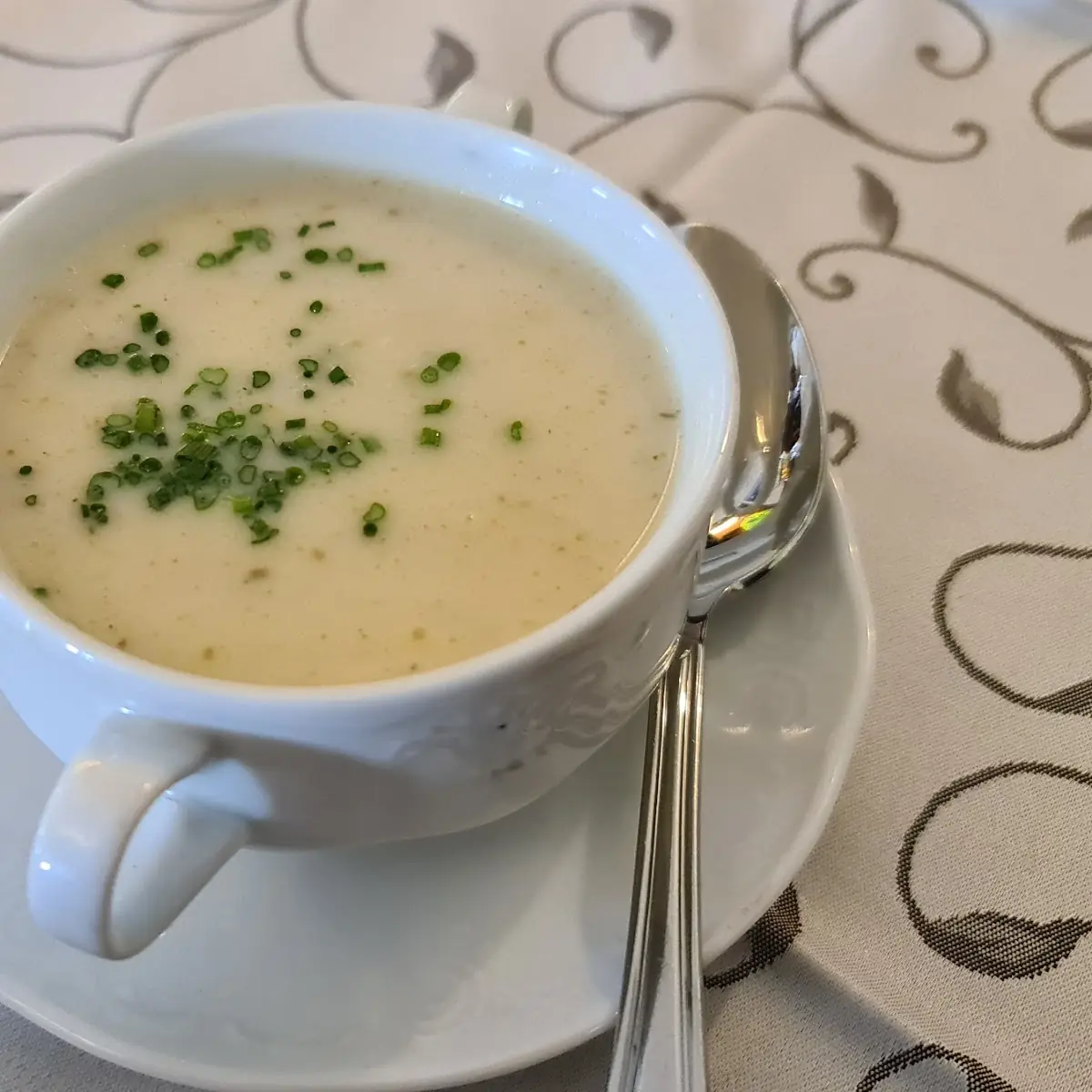 Wildcremesuppe