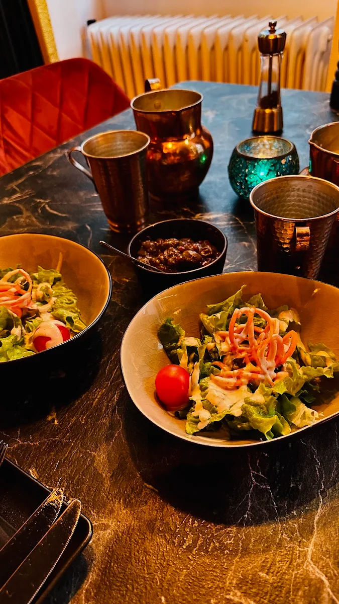 Salat With Oliven