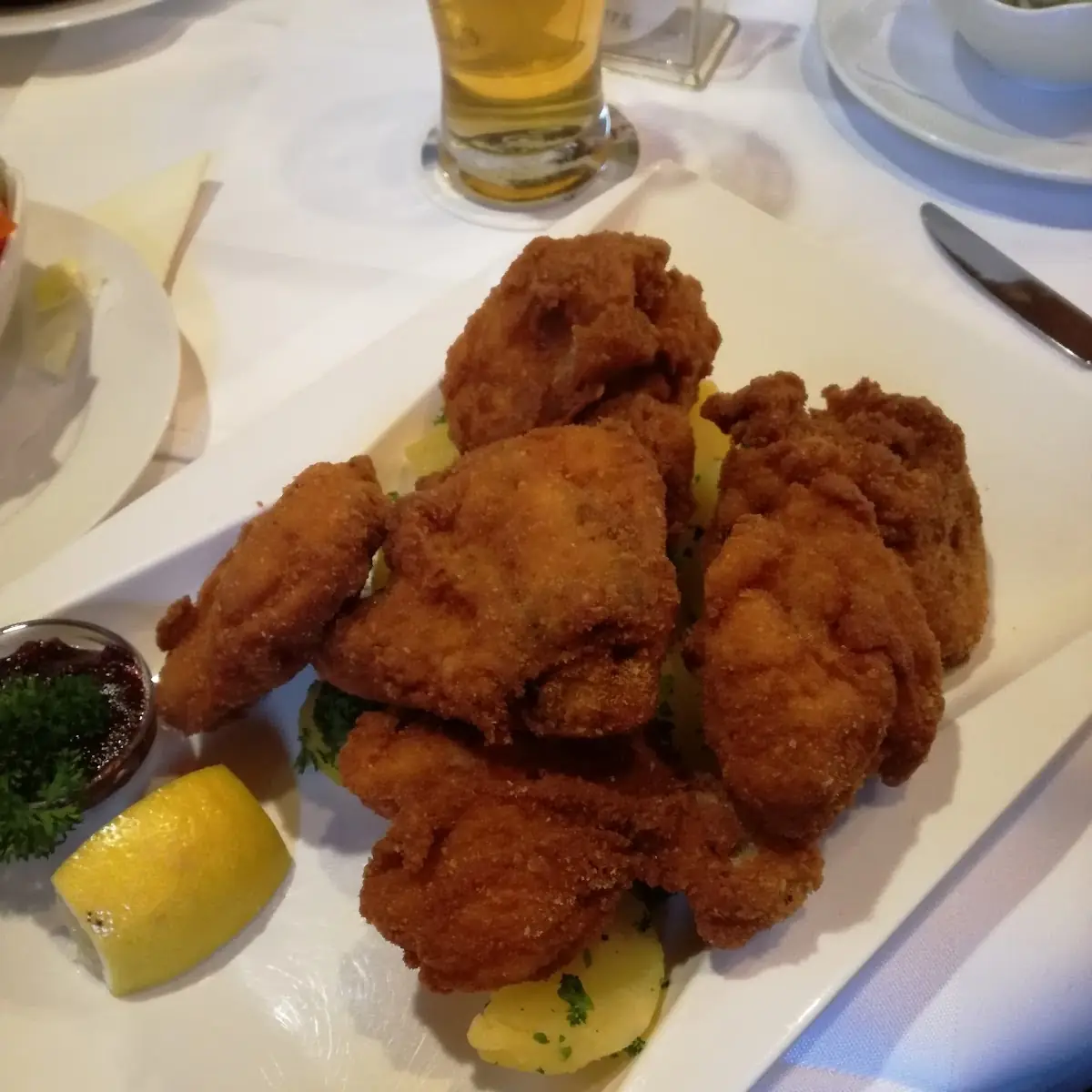 Backhendl Mit Petersilkartoffeln