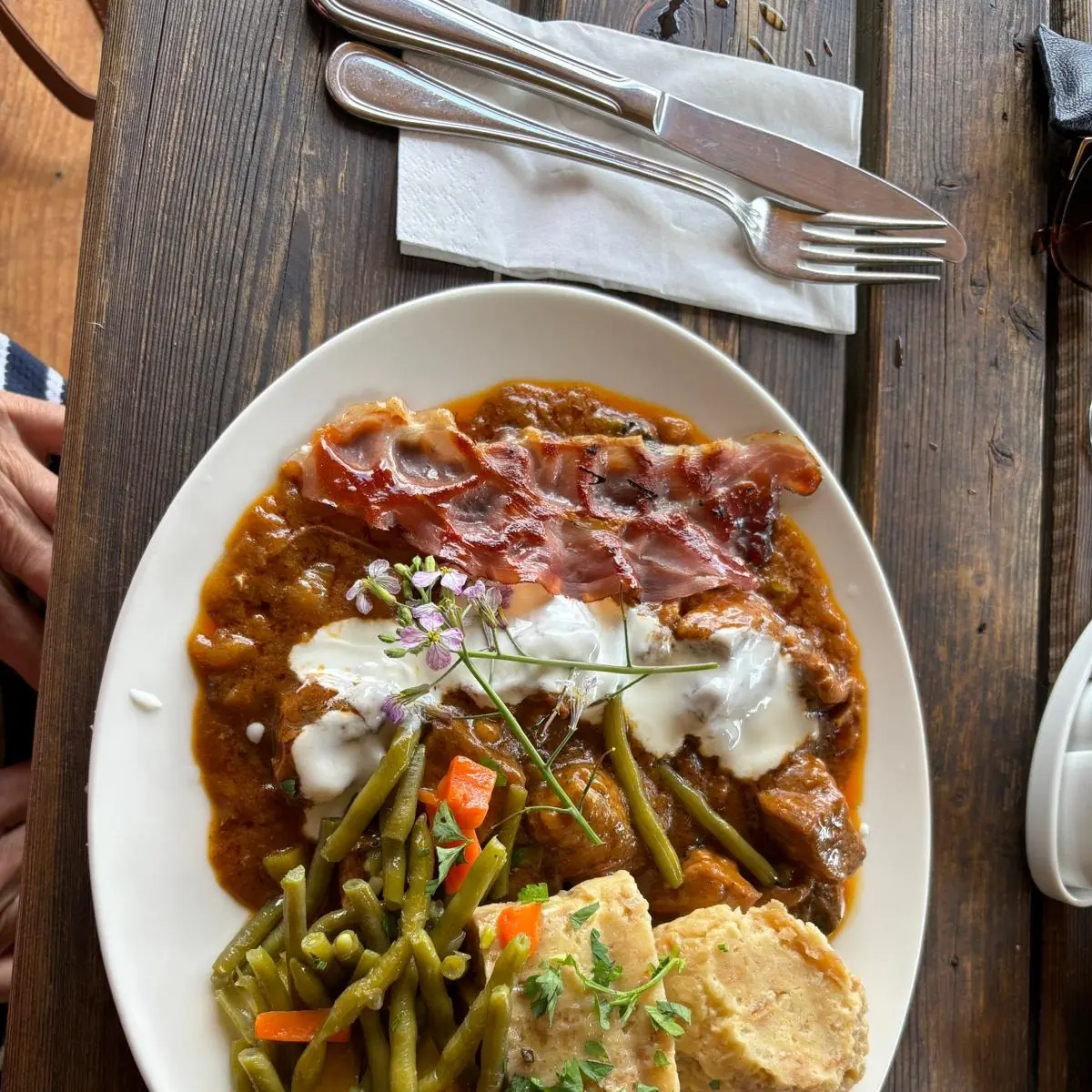 Wildschwein Gulasch