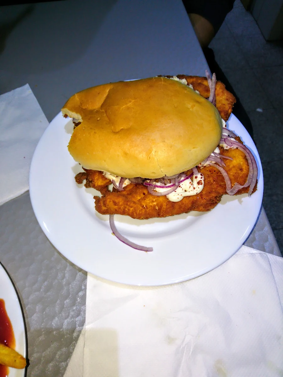 Schnitzelsemmel Toll