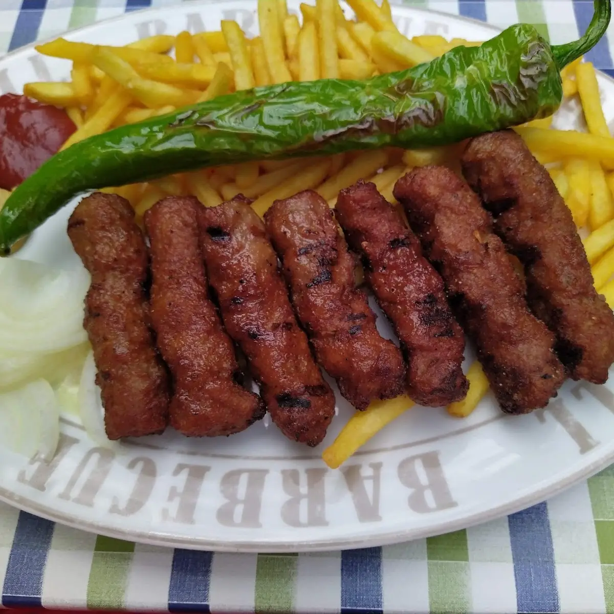 Cevapcici