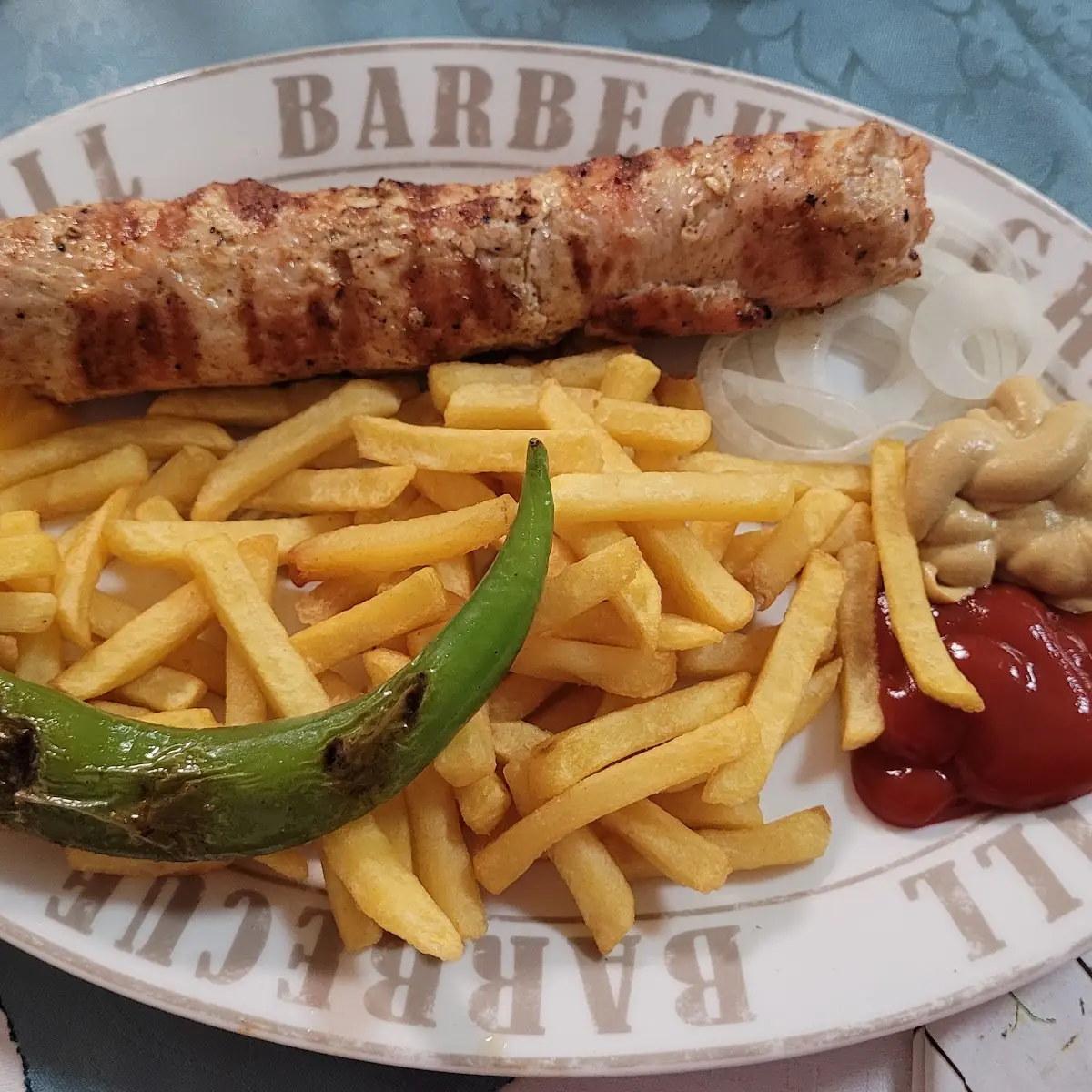 Hausschnitzel Gegrillt Mit Schinken Und Käse