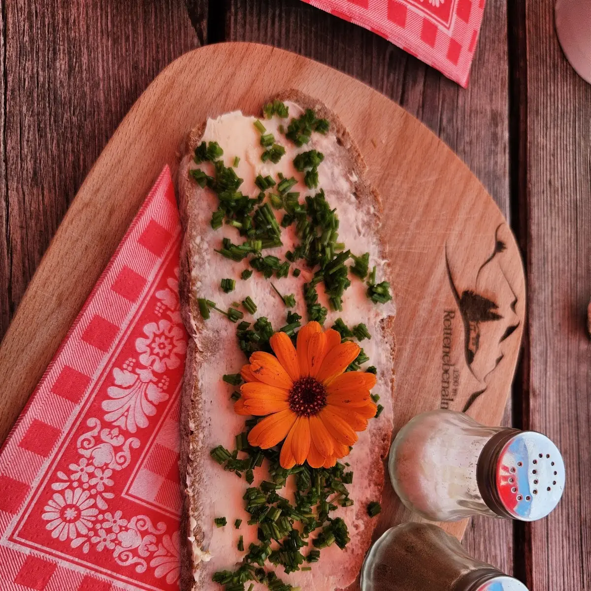 Schnittlauch Brot