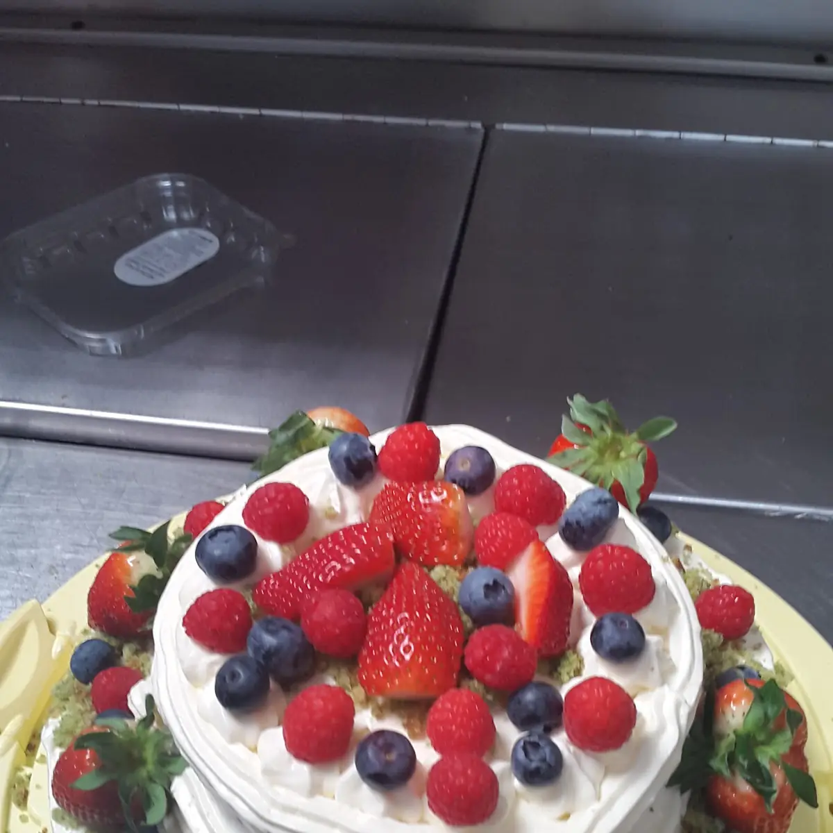 Spinattorte Zum 20 Geburtstag, Gasthaus Wirt in Straß