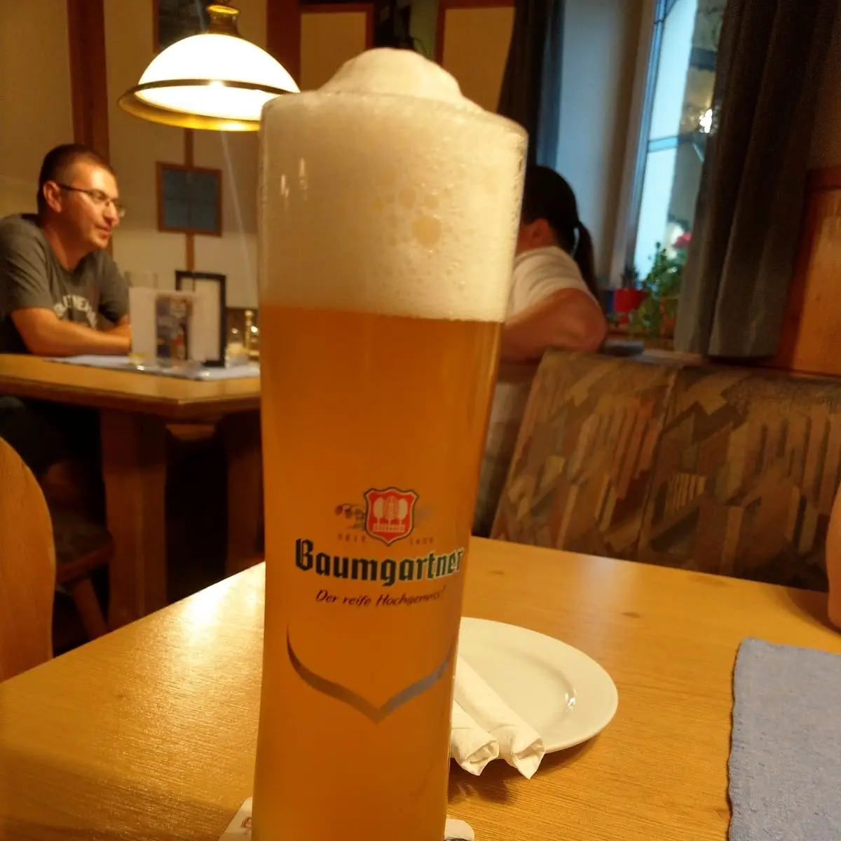 Zwickl Bier, Gasthaus Wirt in Straß