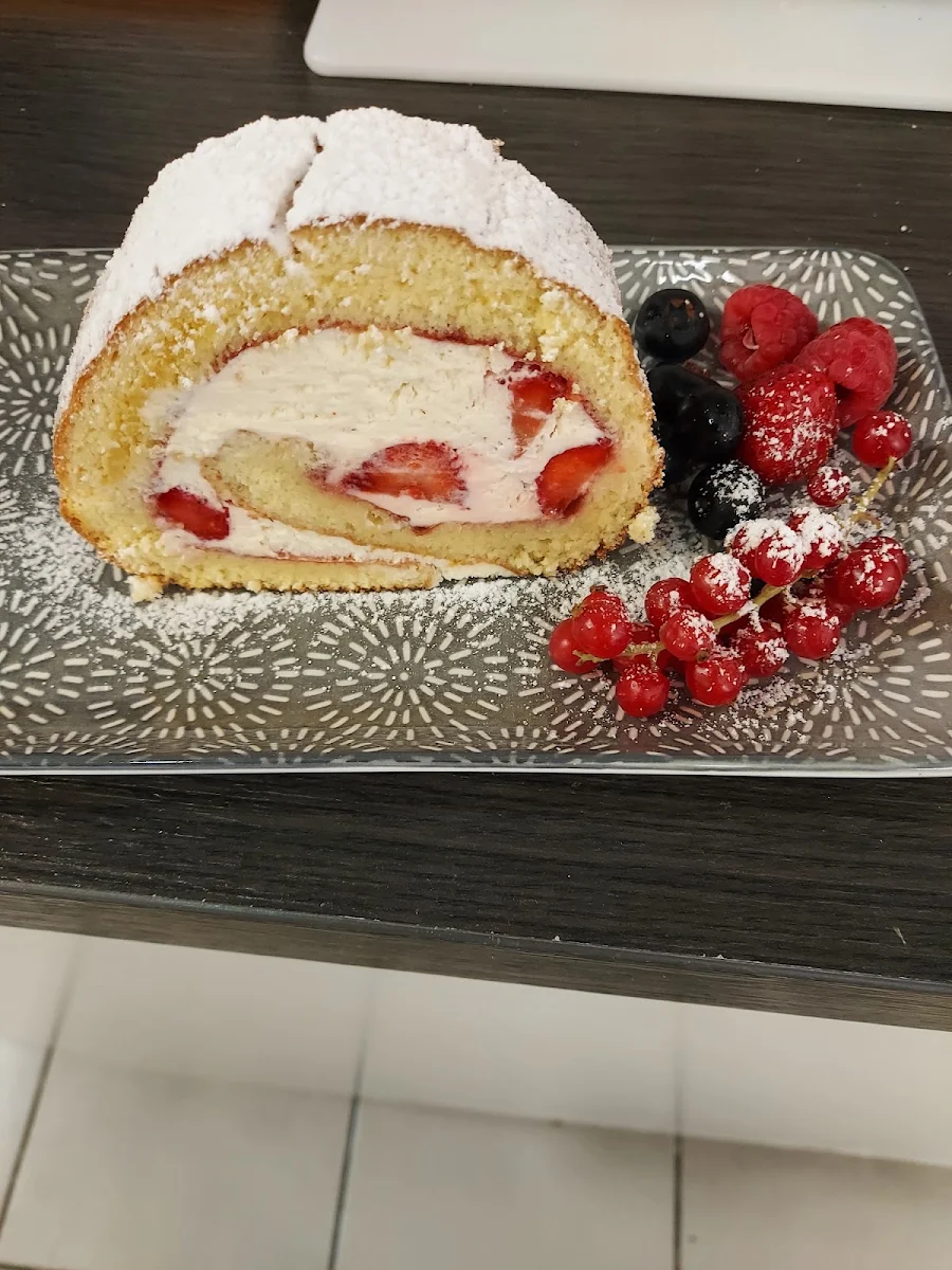 Erdbeerroulade