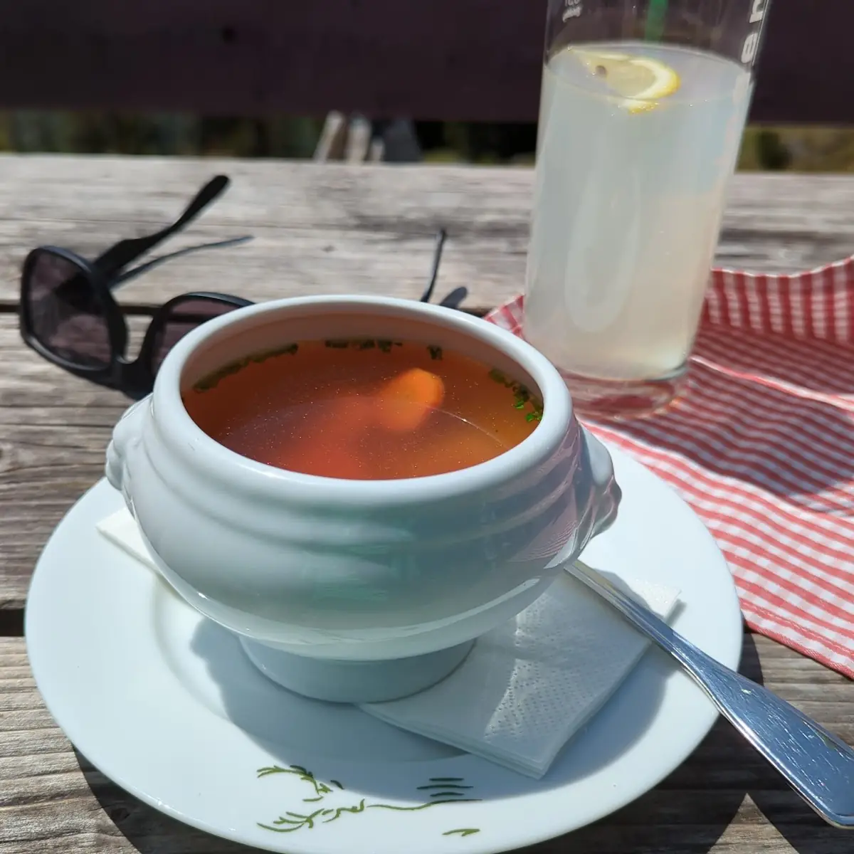 Kaspressknödl Suppe