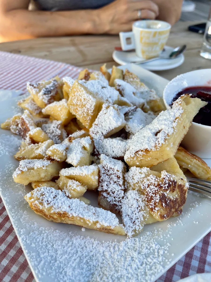 Kaiserschmarrn Mit Zwetschgenröster