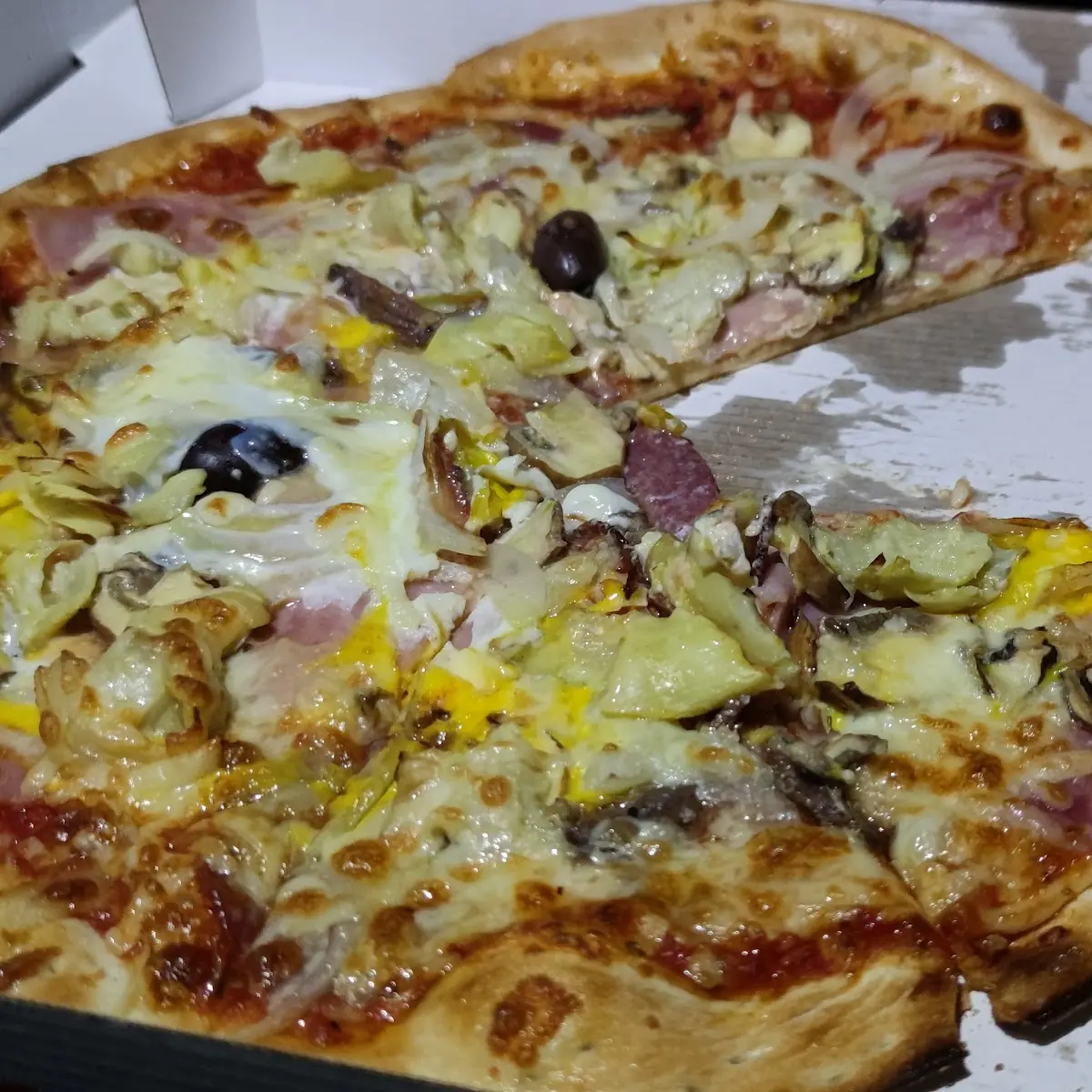 Hauspizza