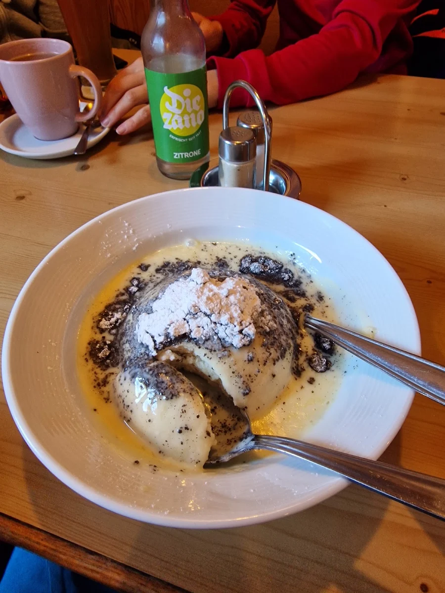 Apfelstrudel Mit Mohn
