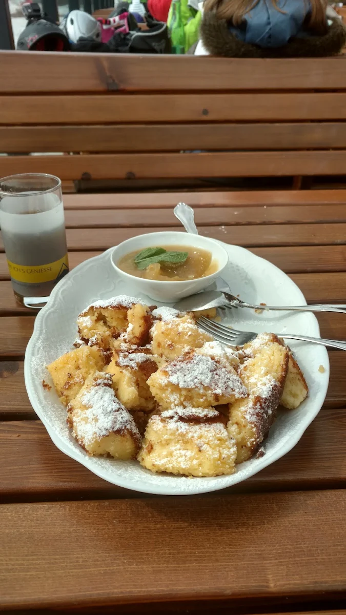 Serfauser Grießschmarrn Mit Preiselbeeren