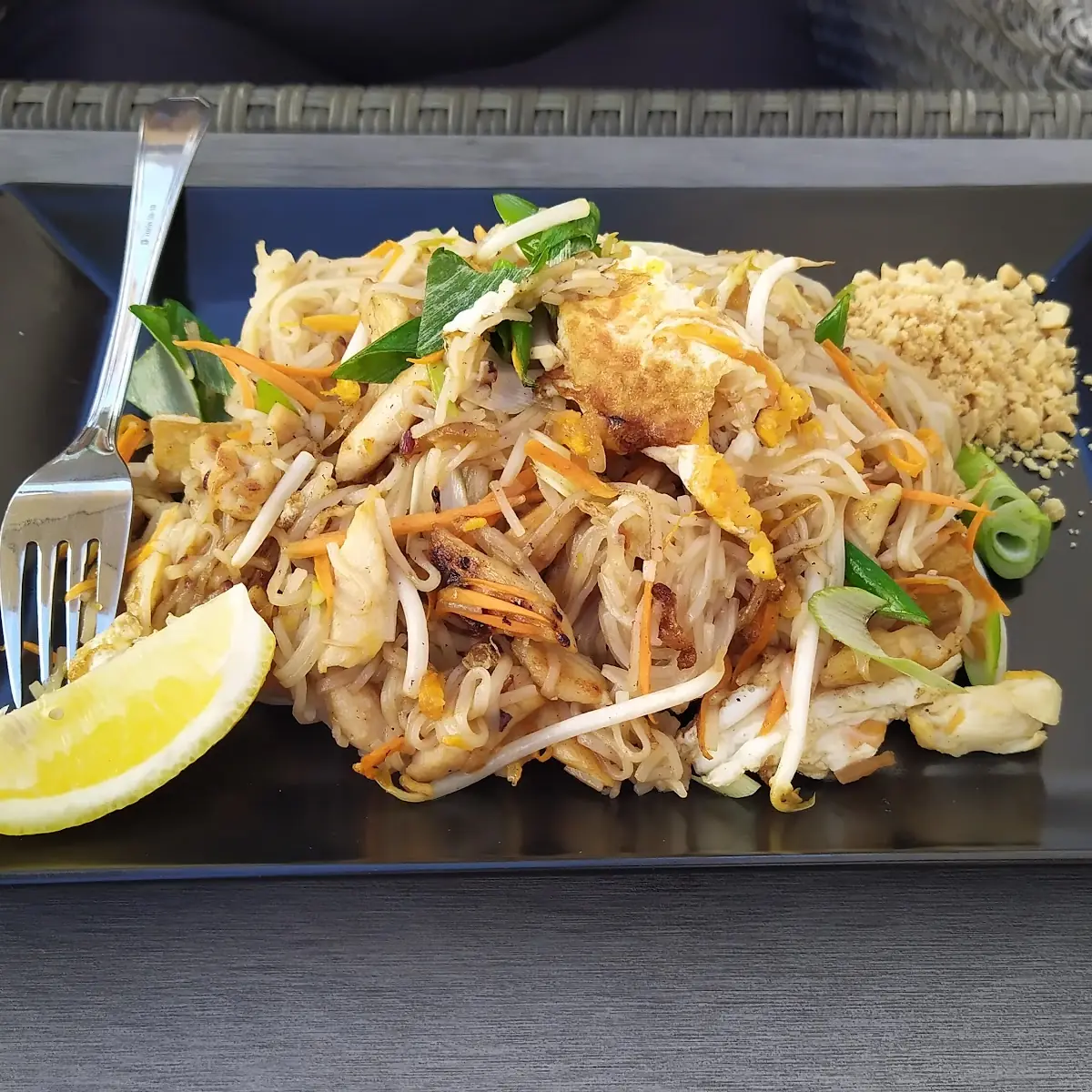 Pad Thai Gai