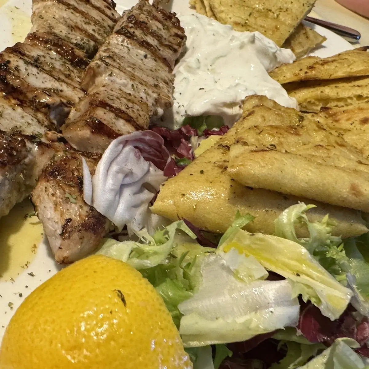 Souvlaki Mit Pita