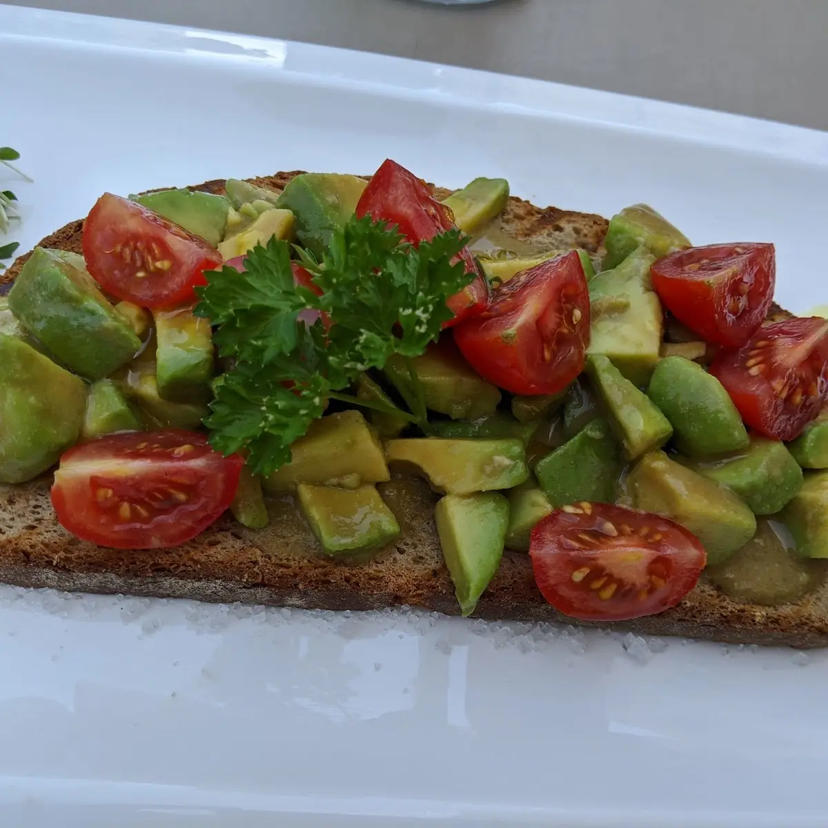Bruschetta Mit Avocado