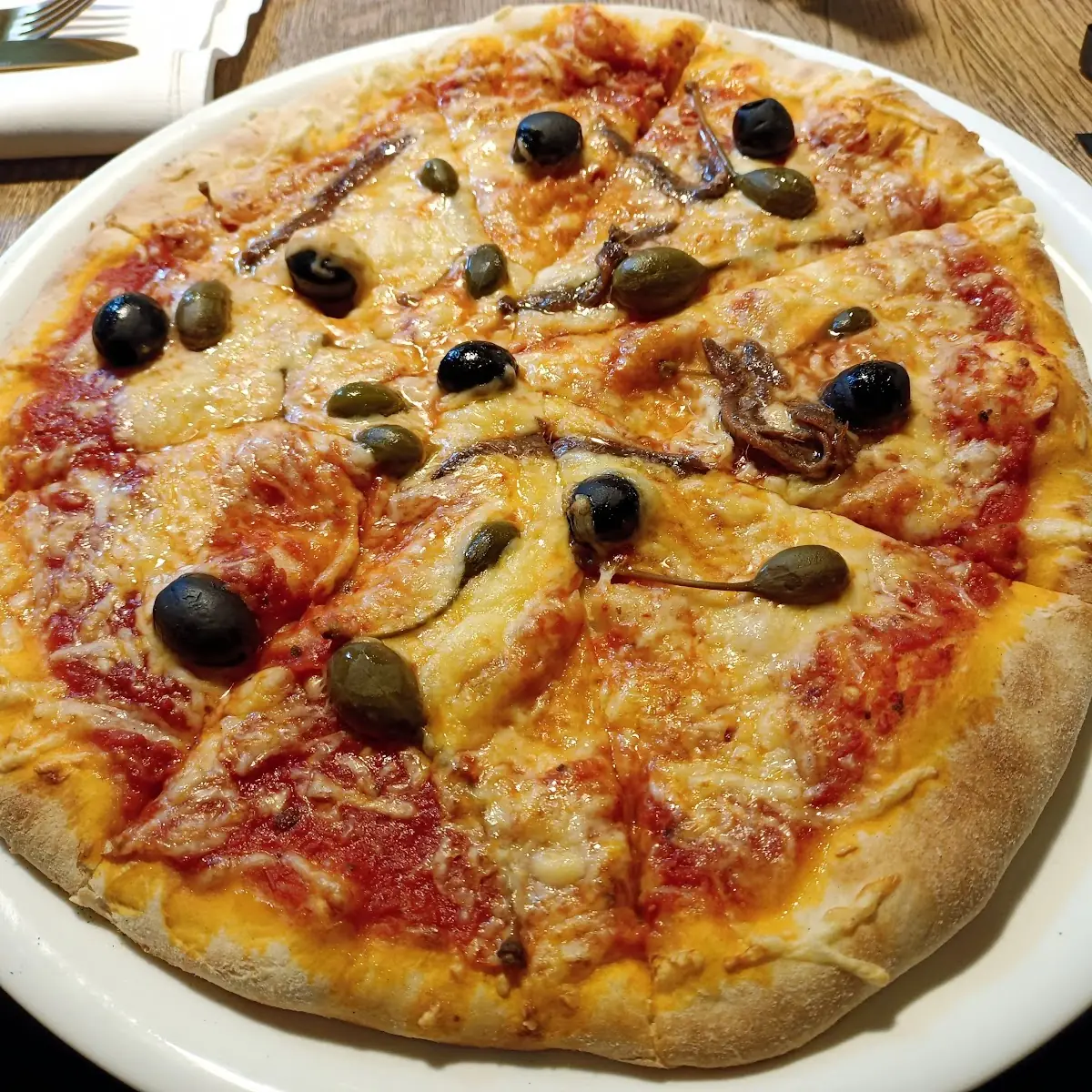 Pizza Napoli