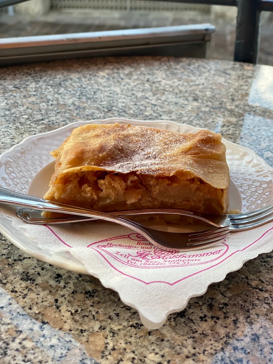 حلى التفاح