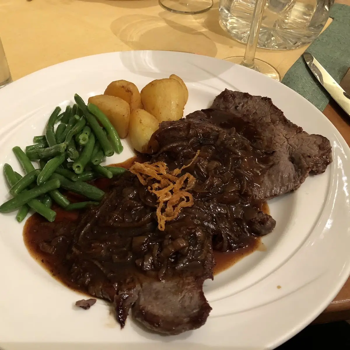 Rumpsteak With Pepper-sauce Potato-gratin