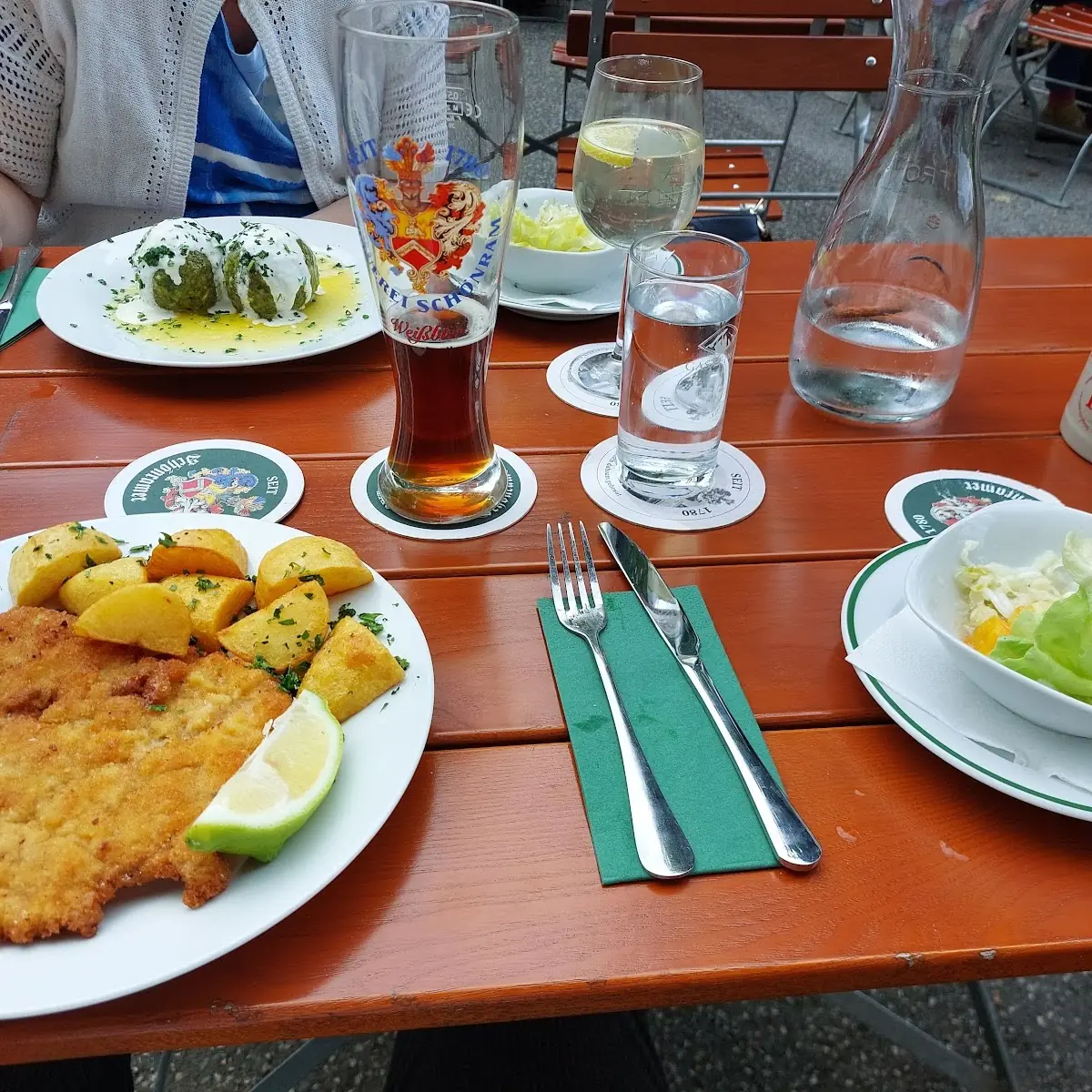 Gebackener Hirsch Reh Und Wildschwein