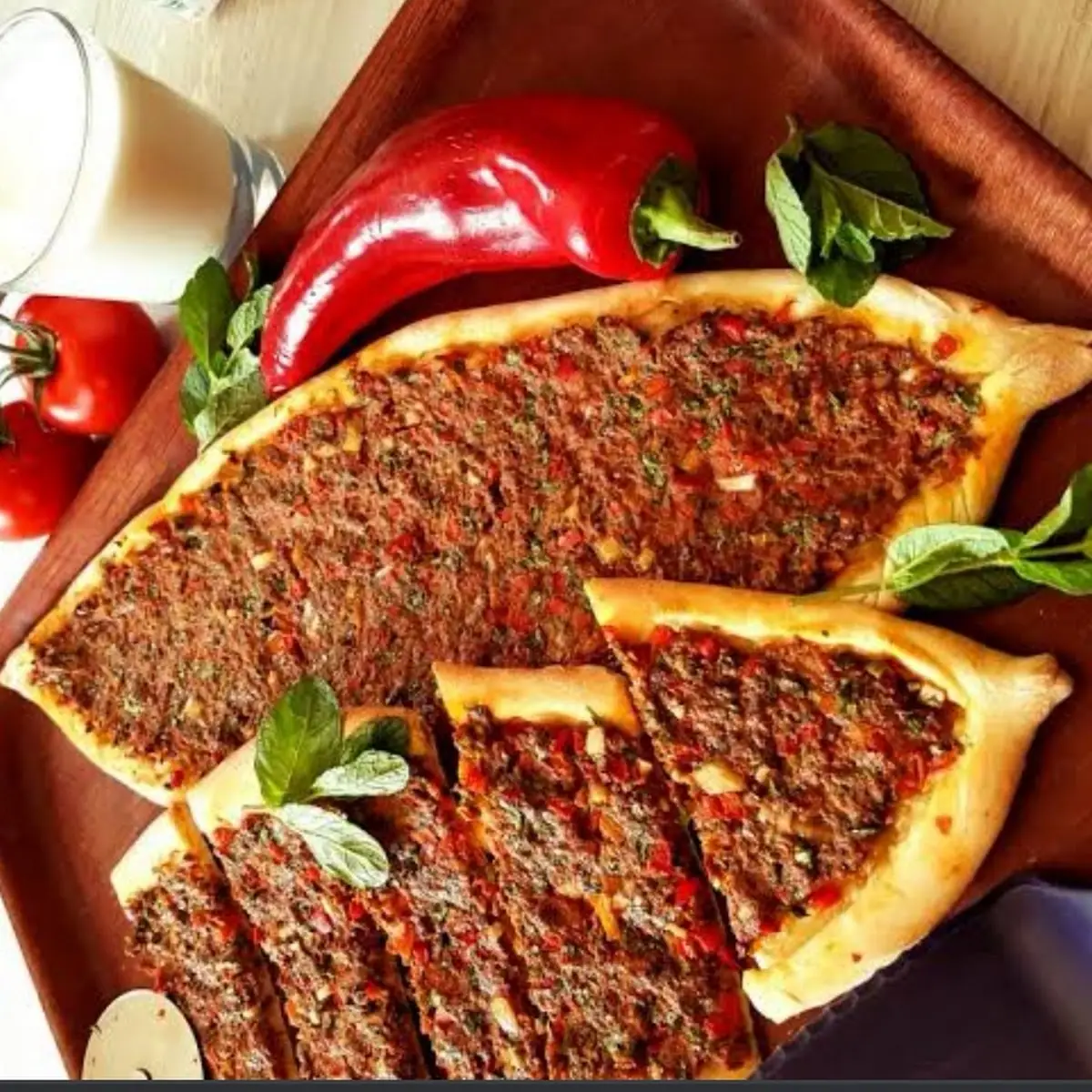 Kebap Pide Geflügel
