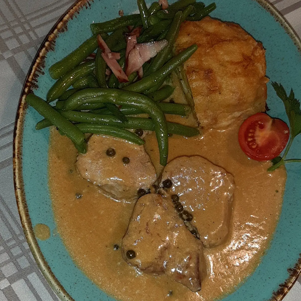 Lendenfilet Mit Soße, Thomahan Gasthof