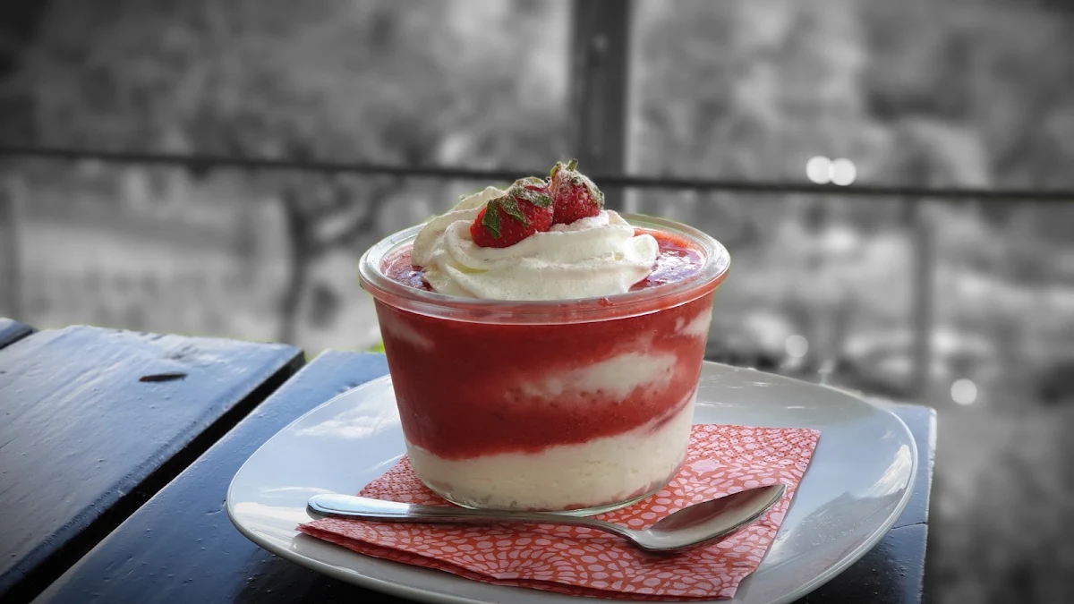 Erdbeer Tiramisu