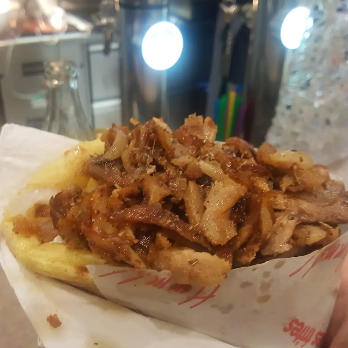 Gyros Pita Mit Tzatziki